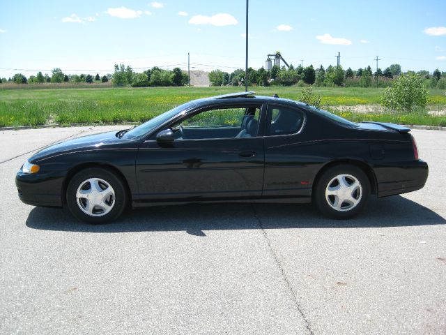 2003 Chevrolet Monte Carlo 4dr Sdn Auto (natl) Hatchback
