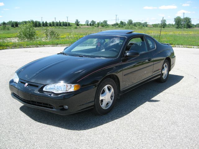 2003 Chevrolet Monte Carlo 4dr Sdn Auto (natl) Hatchback
