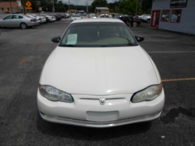 2003 Chevrolet Monte Carlo 4dr Sdn Auto (natl) Hatchback