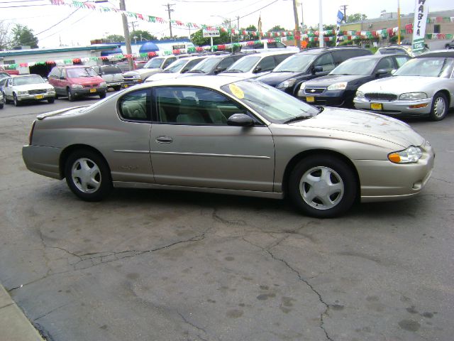 2003 Chevrolet Monte Carlo 4dr Sdn Auto (natl) Hatchback