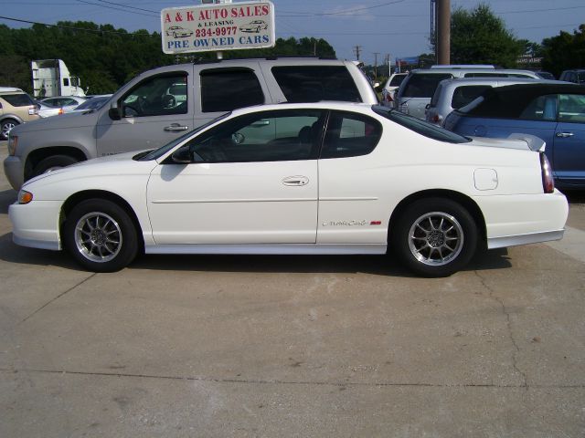 2003 Chevrolet Monte Carlo 4dr Sdn Auto (natl) Hatchback