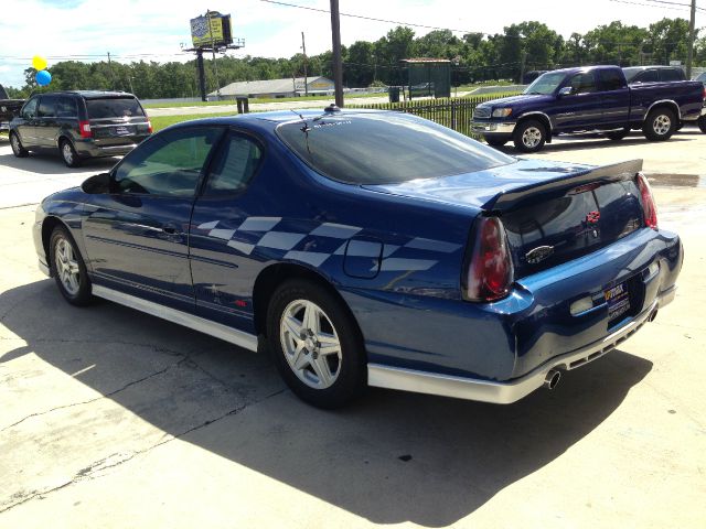 2003 Chevrolet Monte Carlo 4dr Sdn Auto (natl) Hatchback