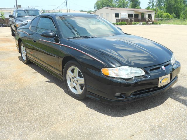 2004 Chevrolet Monte Carlo 4dr 112 Inch WB Eddie Bauer SUV