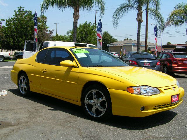 2004 Chevrolet Monte Carlo 4dr Sdn Auto (natl) Hatchback