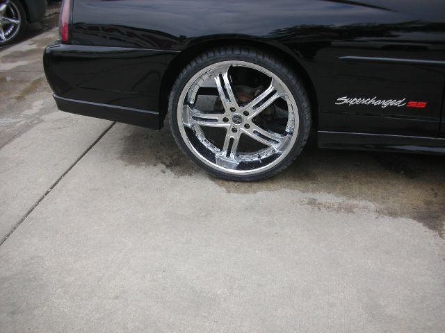 2004 Chevrolet Monte Carlo Navigation RR DVD