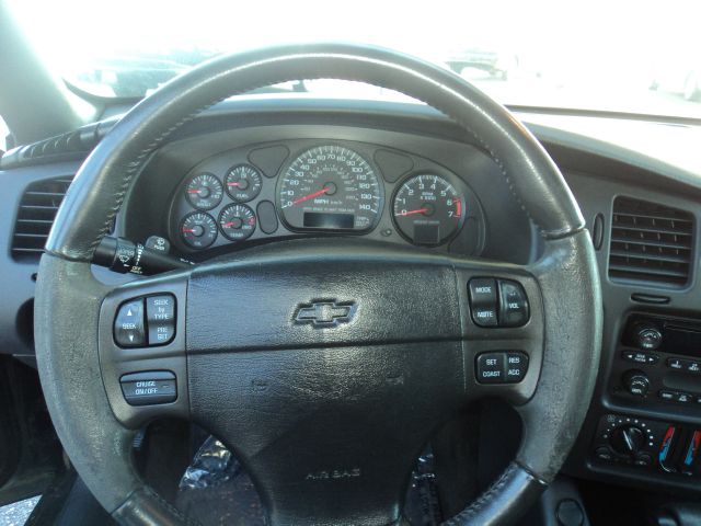 2004 Chevrolet Monte Carlo Navigation RR DVD