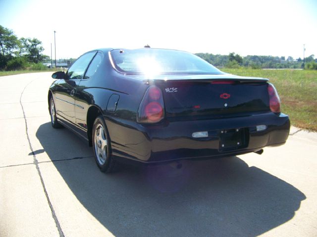 2004 Chevrolet Monte Carlo 4dr Sdn Auto (natl) Hatchback