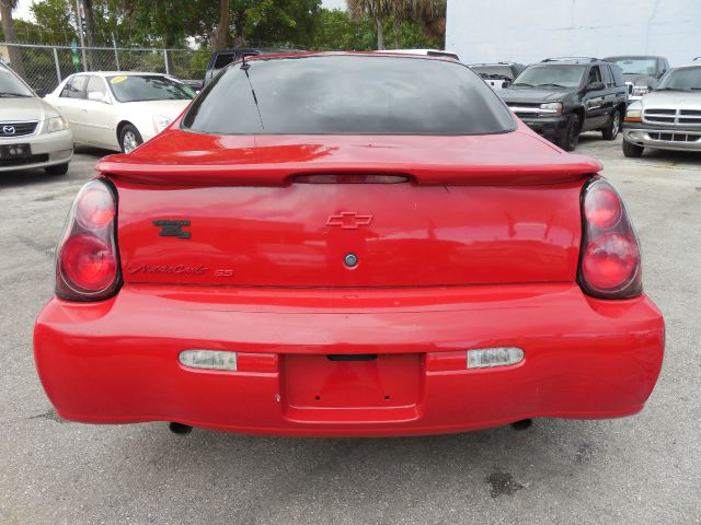 2004 Chevrolet Monte Carlo 4dr Sdn Auto (natl) Hatchback