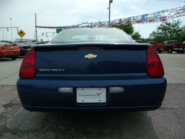 2006 Chevrolet Monte Carlo LS A4WD