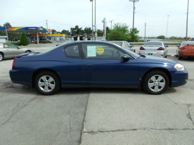 2006 Chevrolet Monte Carlo LS A4WD