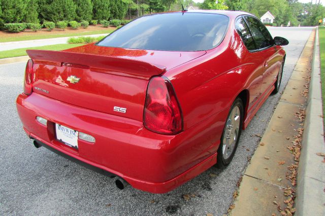 2006 Chevrolet Monte Carlo 4dr Sdn Auto (natl) Hatchback