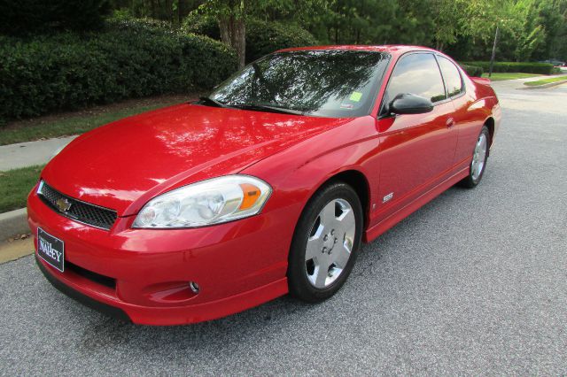 2006 Chevrolet Monte Carlo 4dr Sdn Auto (natl) Hatchback