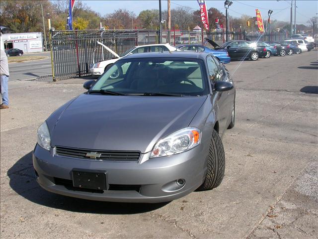 2006 Chevrolet Monte Carlo SL1