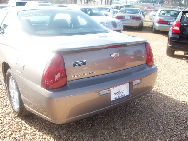 2006 Chevrolet Monte Carlo LS A4WD