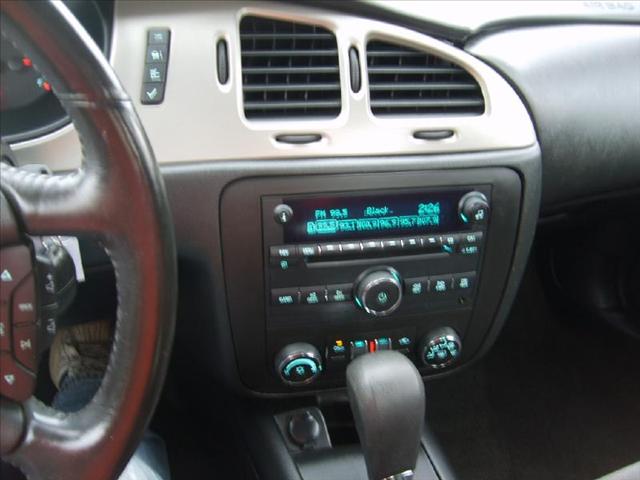 2006 Chevrolet Monte Carlo LS A4WD