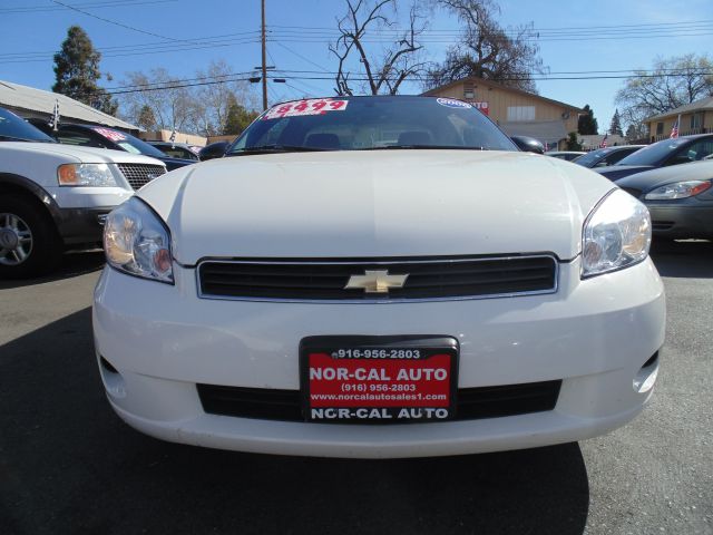 2006 Chevrolet Monte Carlo LS A4WD