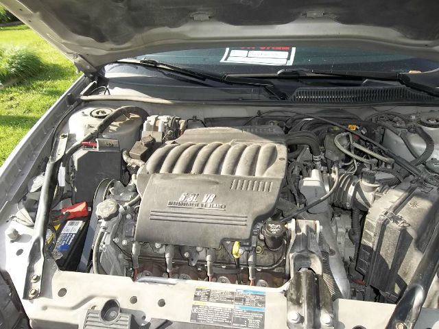 2006 Chevrolet Monte Carlo 4dr Sdn Auto (natl) Hatchback