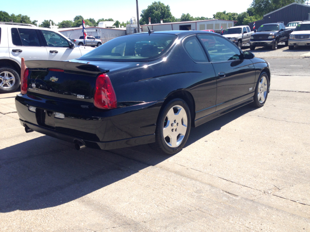 2006 Chevrolet Monte Carlo 4dr Sdn Auto (natl) Hatchback