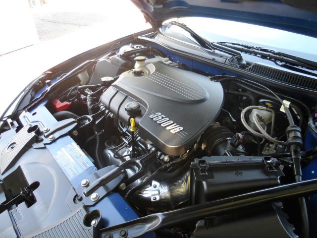 2006 Chevrolet Monte Carlo LS A4WD