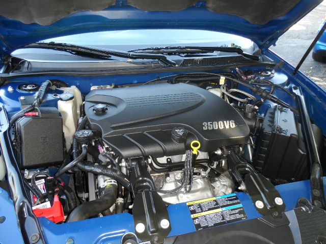 2006 Chevrolet Monte Carlo LS A4WD