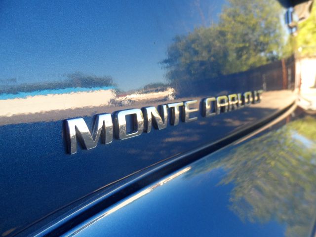 2006 Chevrolet Monte Carlo LS A4WD