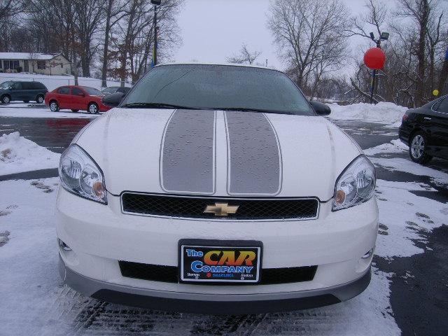 2007 Chevrolet Monte Carlo 4dr Sdn Auto (natl) Hatchback