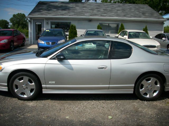 2007 Chevrolet Monte Carlo 4dr Sdn Auto (natl) Hatchback