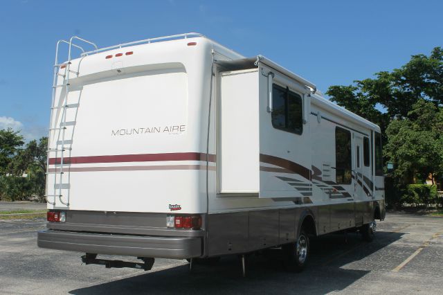 1999 Chevrolet Mountain Aire Z-24sunroof