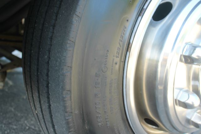 1999 Chevrolet Mountain Aire Z-24sunroof