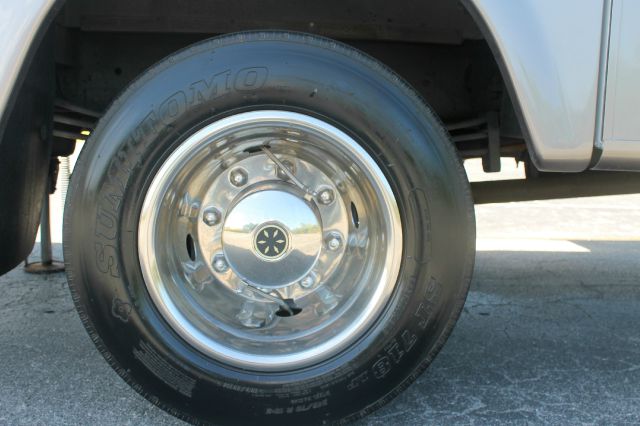 1999 Chevrolet Mountain Aire Z-24sunroof