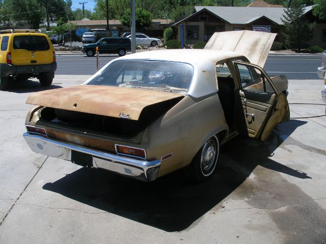 1970 Chevrolet NOVA 4dr Sdn SEL Sedan