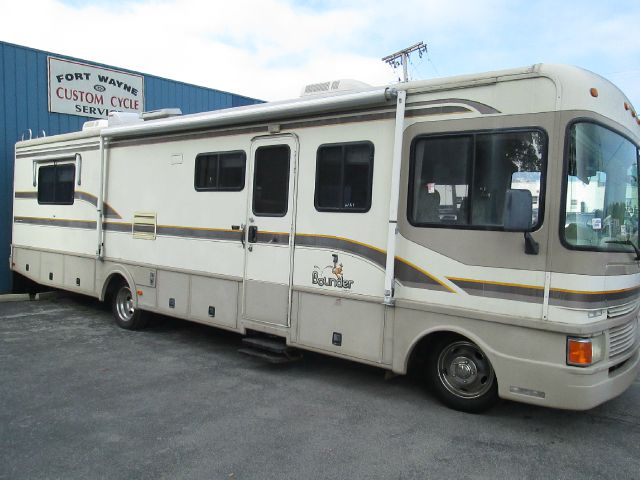 1996 Chevrolet P30 I Sport W/6 Speed