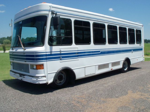 1999 Chevrolet P30 Unknown