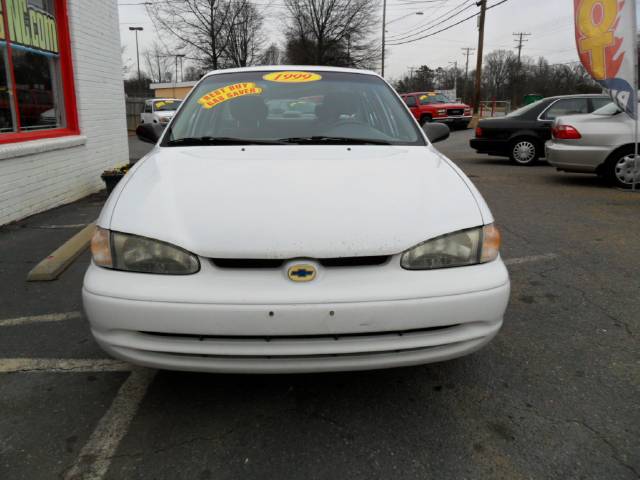 1999 Chevrolet Prizm 4dr Sdn I4 CVT S