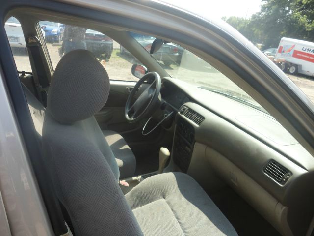 1999 Chevrolet Prizm 4dr Sdn I4 CVT S