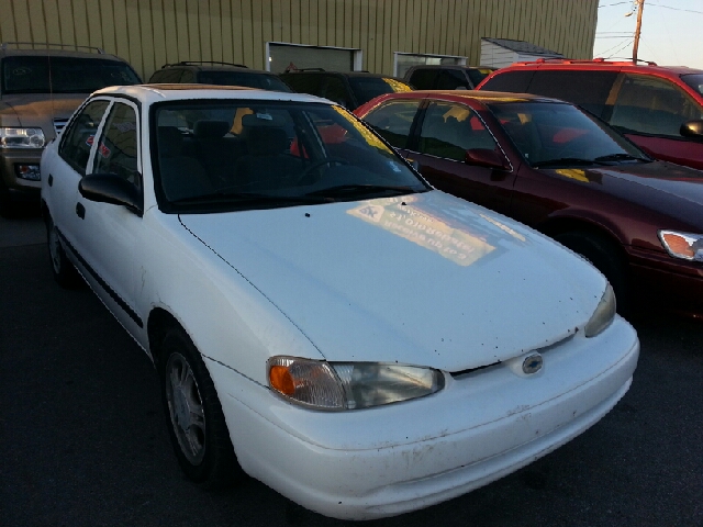 2000 Chevrolet Prizm 4dr Sdn I4 CVT S