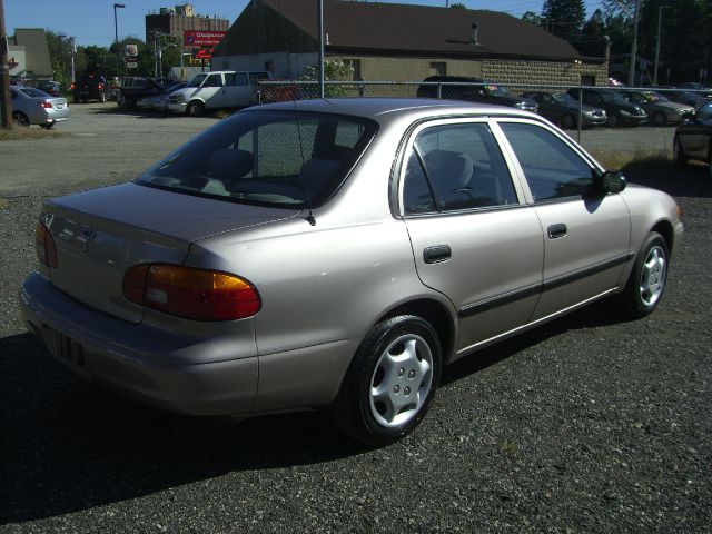2000 Chevrolet Prizm 4dr Sdn I4 CVT S