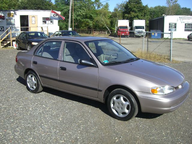 2000 Chevrolet Prizm 4dr Sdn I4 CVT S