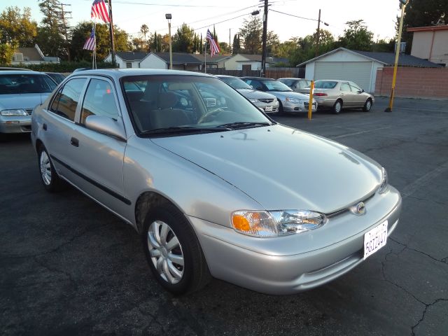 2000 Chevrolet Prizm Base