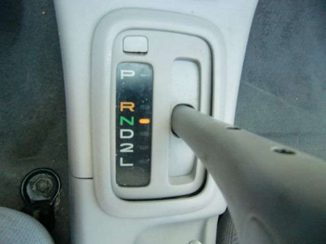 2000 Chevrolet Prizm 4dr Sdn I4 CVT S