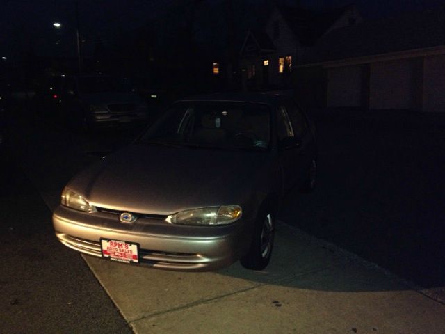 2001 Chevrolet Prizm 4dr Sdn I4 CVT S