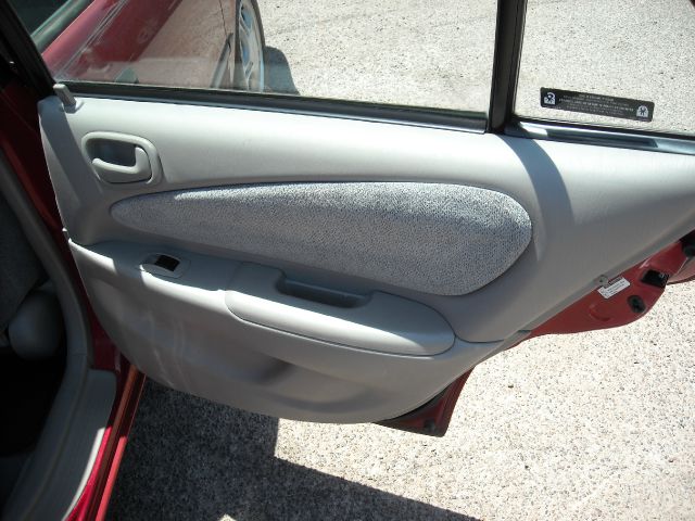 2001 Chevrolet Prizm 4dr Sdn I4 CVT S