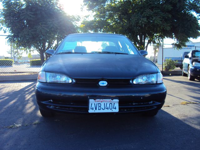 2001 Chevrolet Prizm 4dr Sdn I4 CVT S