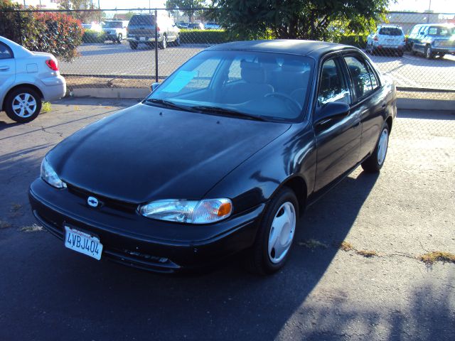 2001 Chevrolet Prizm 4dr Sdn I4 CVT S
