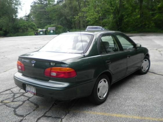 2002 Chevrolet Prizm 4dr Sdn I4 CVT S