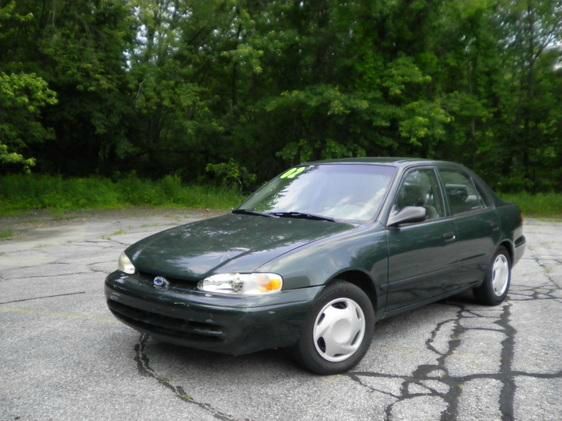 2002 Chevrolet Prizm 4dr Sdn I4 CVT S