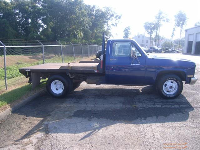 1989 Chevrolet R3500 C350 Sport Sedan 4D