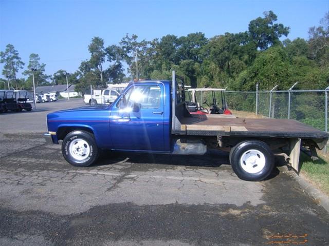 1989 Chevrolet R3500 C350 Sport Sedan 4D