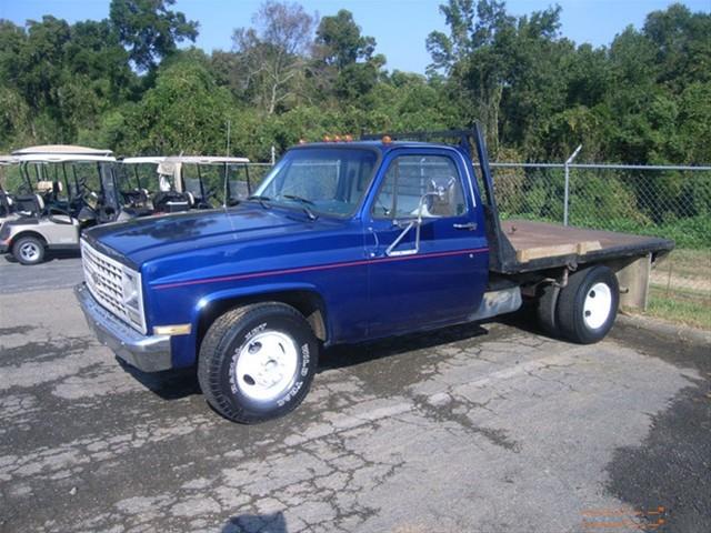 1989 Chevrolet R3500 C350 Sport Sedan 4D