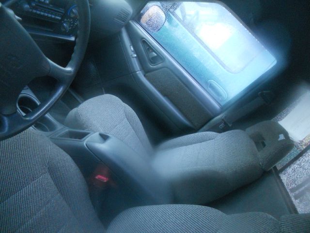 1996 Chevrolet S-10 Eddie Baurer - Liquidator